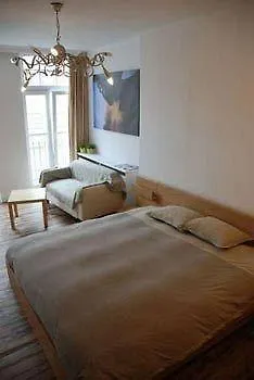 Bed & Breakfast B Eaufort 2*